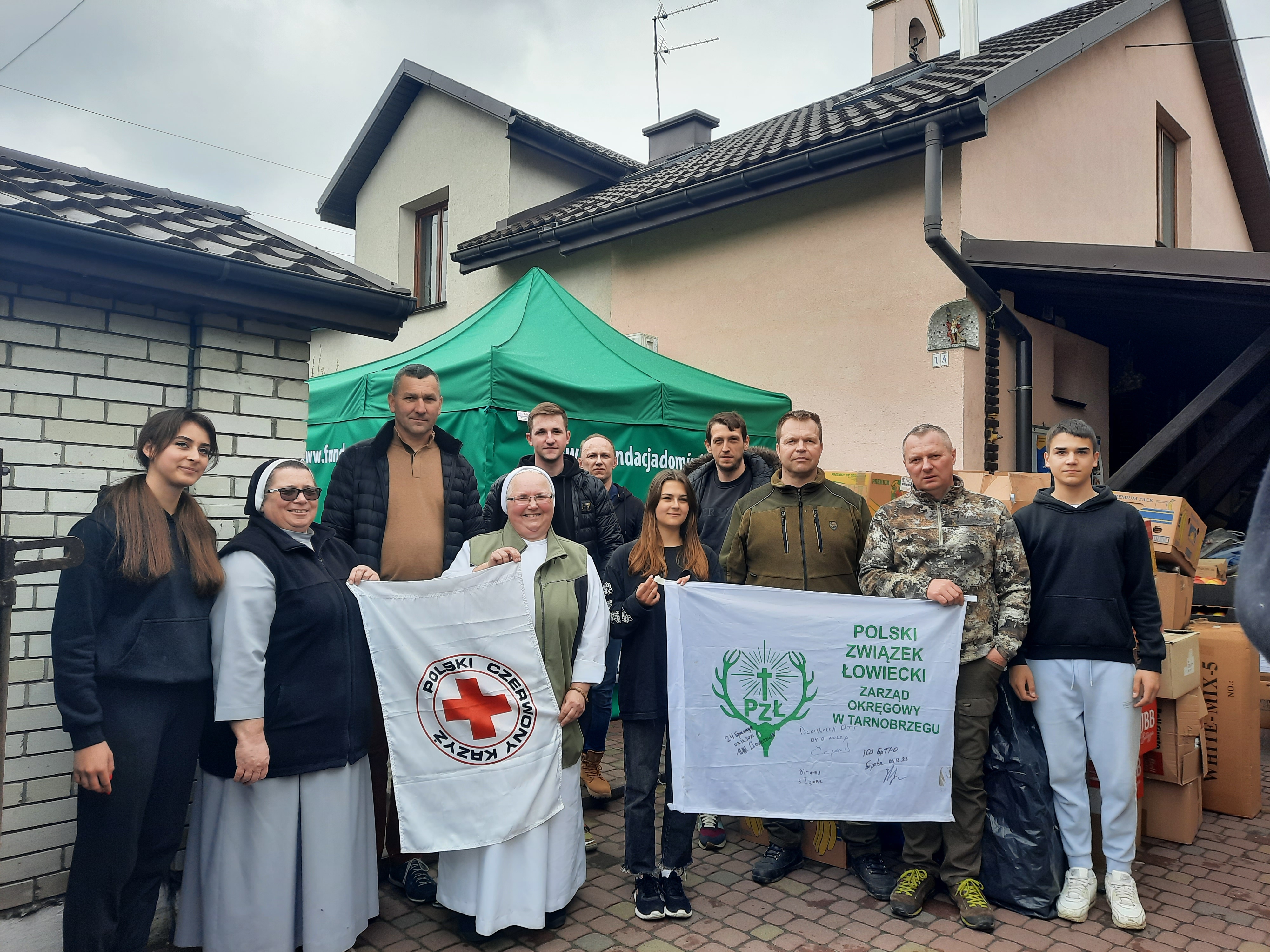 Okręg PZŁ Tarnobrzeg oraz Biała Podlaska wspólnie dla uchodźców wojennych na Ukrainie